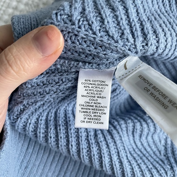 Loft Sweater - Picture 3 of 3